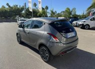 Lancia Ypsilon 1.0 70 Cv. Hybrid Gold